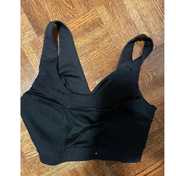 Gymshark Bra Women's Small Black for Pregnancy & Breastfeeding Wireless - Picture 1 of 4